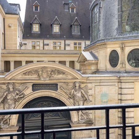 Hotel Saint Pierre Paris Exterior photo
