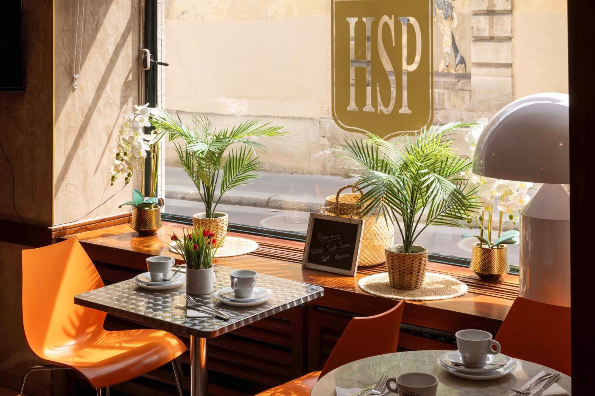 Hotel Saint Pierre Paris Exterior photo