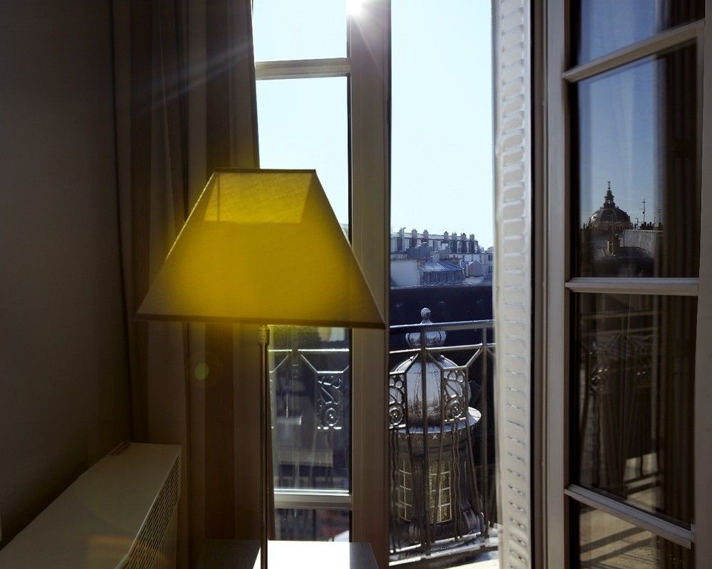 Hotel Saint Pierre Paris Exterior photo